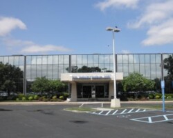 863 Glenrock Up to 50,000 RSF AVAILABLE Full service net janitorial Building naming rights Central location cross roads of I-264 and I-64
